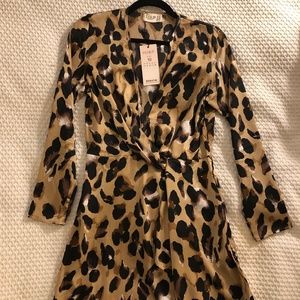 Club L Long Sleeve Satiny Dress - Leopard Print